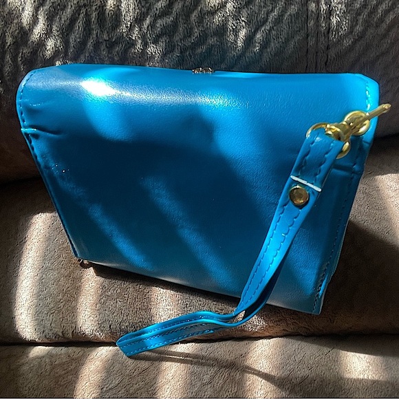 Wristlet Wallet Teal Blue with Cute Gold Crown - Picture 5 of 13